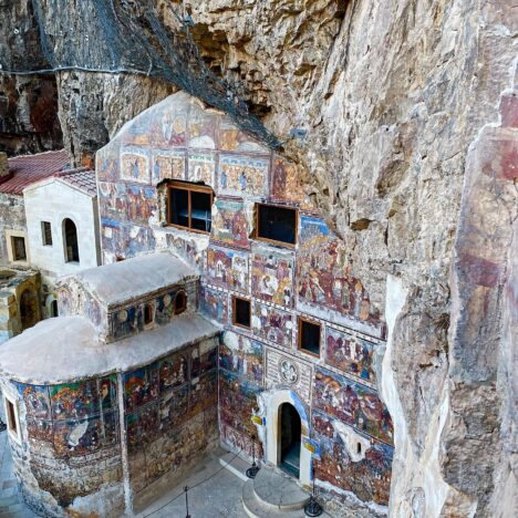 Lazowie: tajemnice narodu na wybrzeżu Morza Czarnego