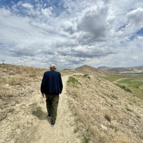 Nie odwracam oczu w podróży
